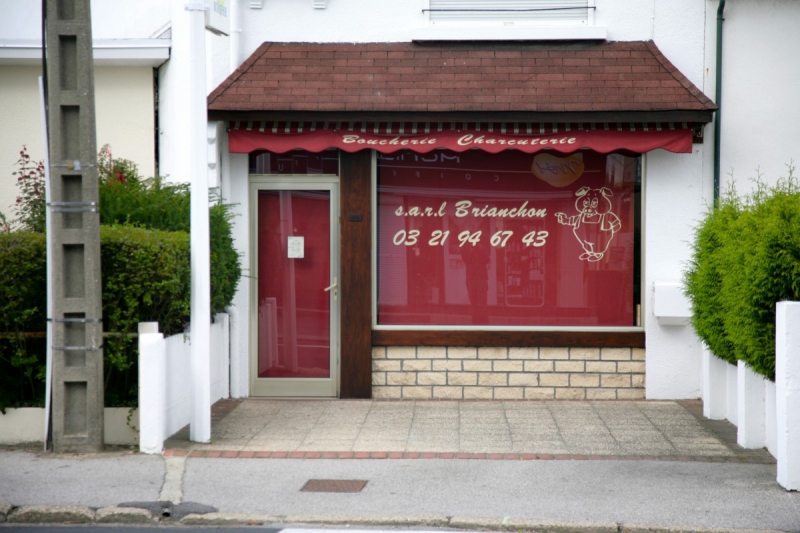 vitrine-UTELLE-min_france_frankreich_commerce_frankrijk_francia_delicatessen_butchery_charcuterie-424328